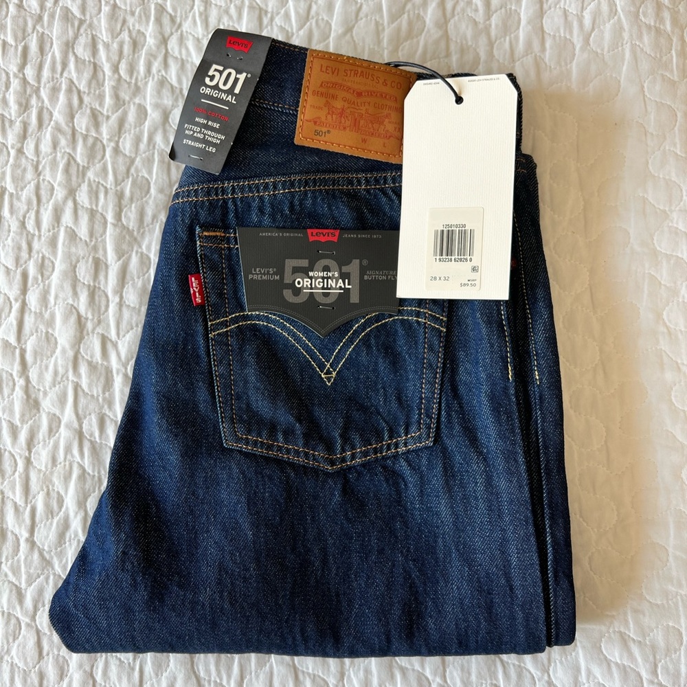 Levi’s 501® Original Fit Women's Jeans 28x32 NWT